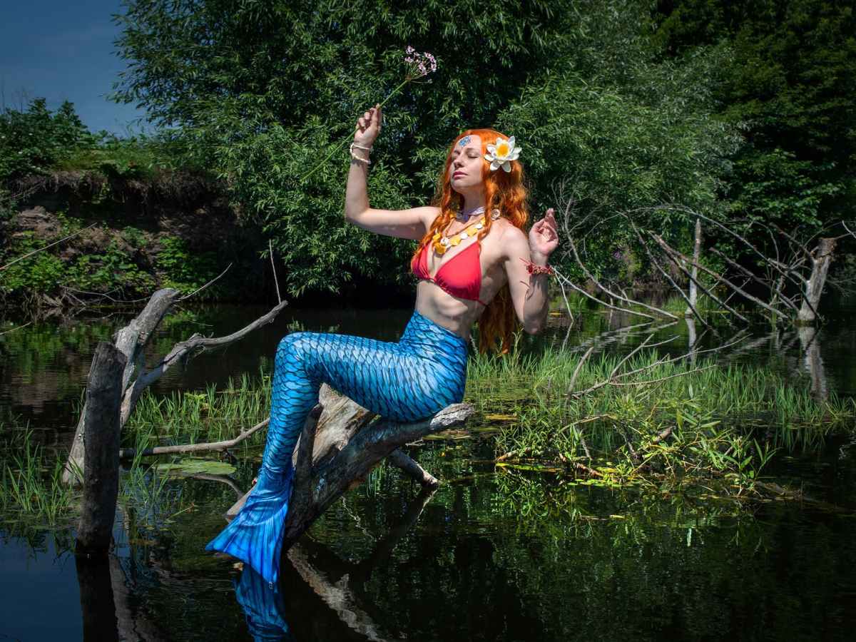 Woman Trades Voice to Sea Witch for a Beach Body, Becomes a Mermaid&nbsp;Instead
